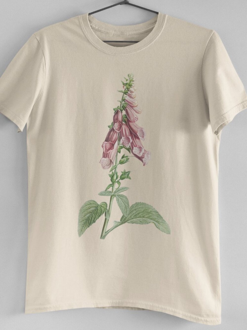 Foxglove Vintage Floral Print Short Sleeve Graphic Tee T-shirt S-XXL - Picture 3 of 5